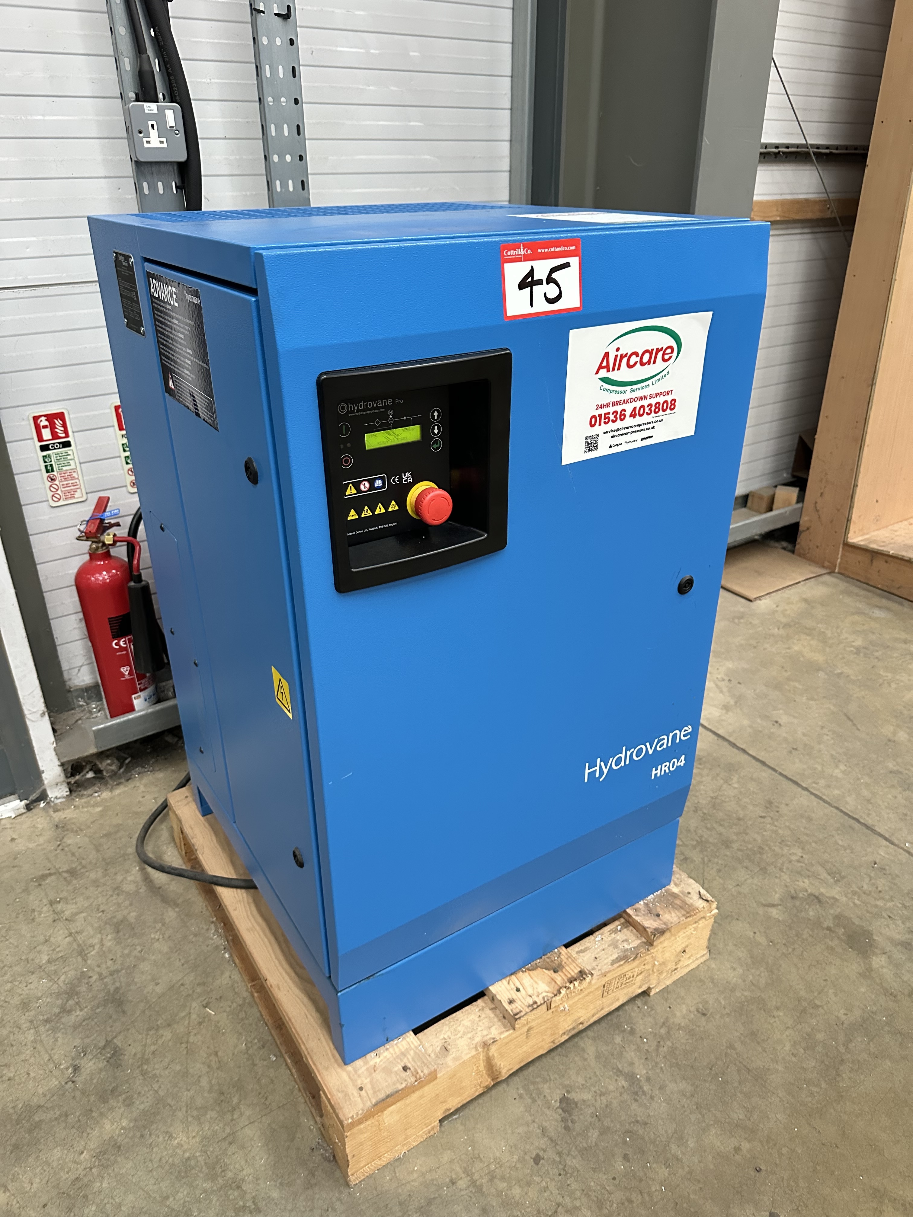 Gardner Denver / Hydrovane HR 04E 07-4035S200 4kW air compressor. (advised 2025)