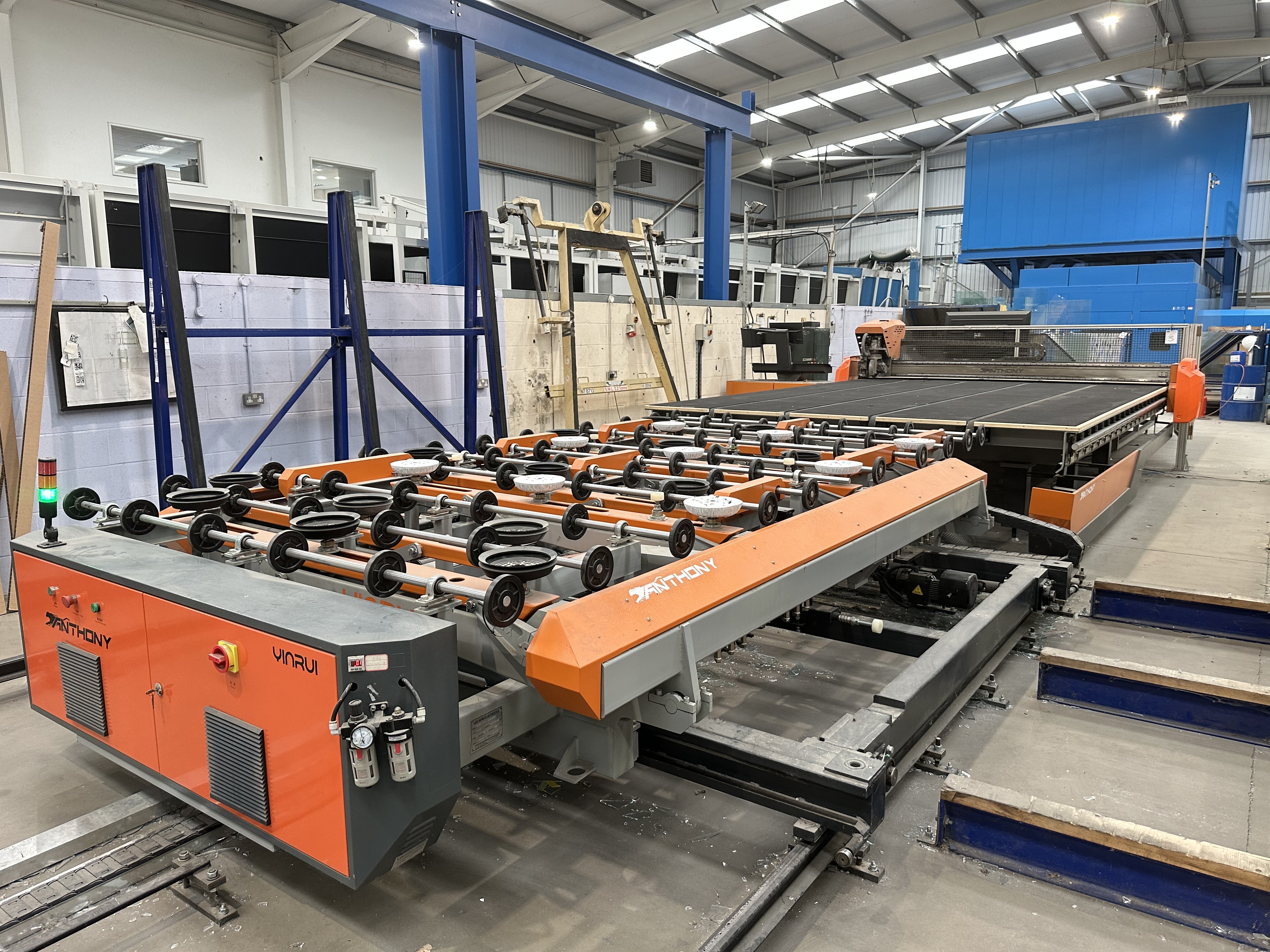 Yinrui (Anhui Yinrui Intelligent Technology Co Ltd) model YR-4228 automatic glass loading machine (2023)