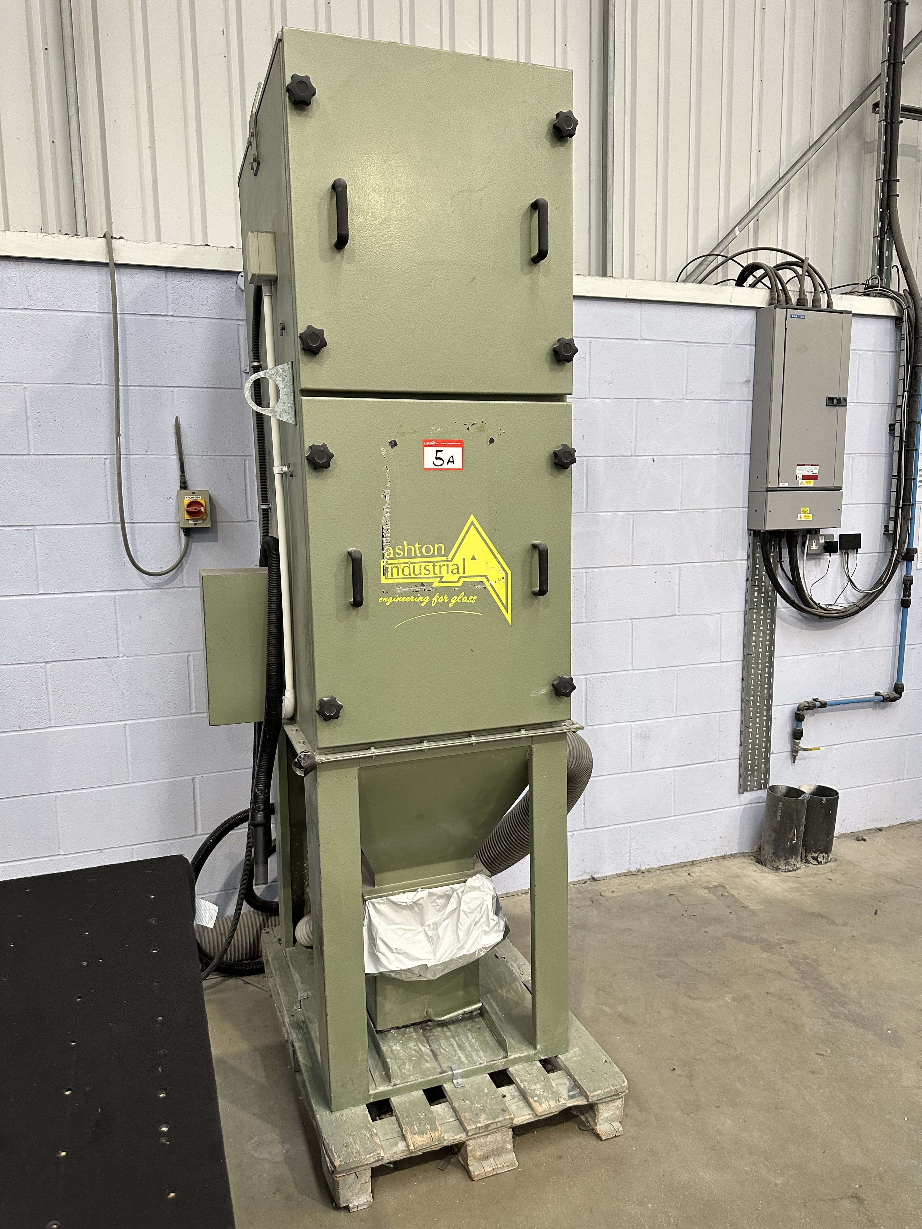 P&J Dust Extraction model PJB125-1.5-8-IEH dust extraction unit (2013)