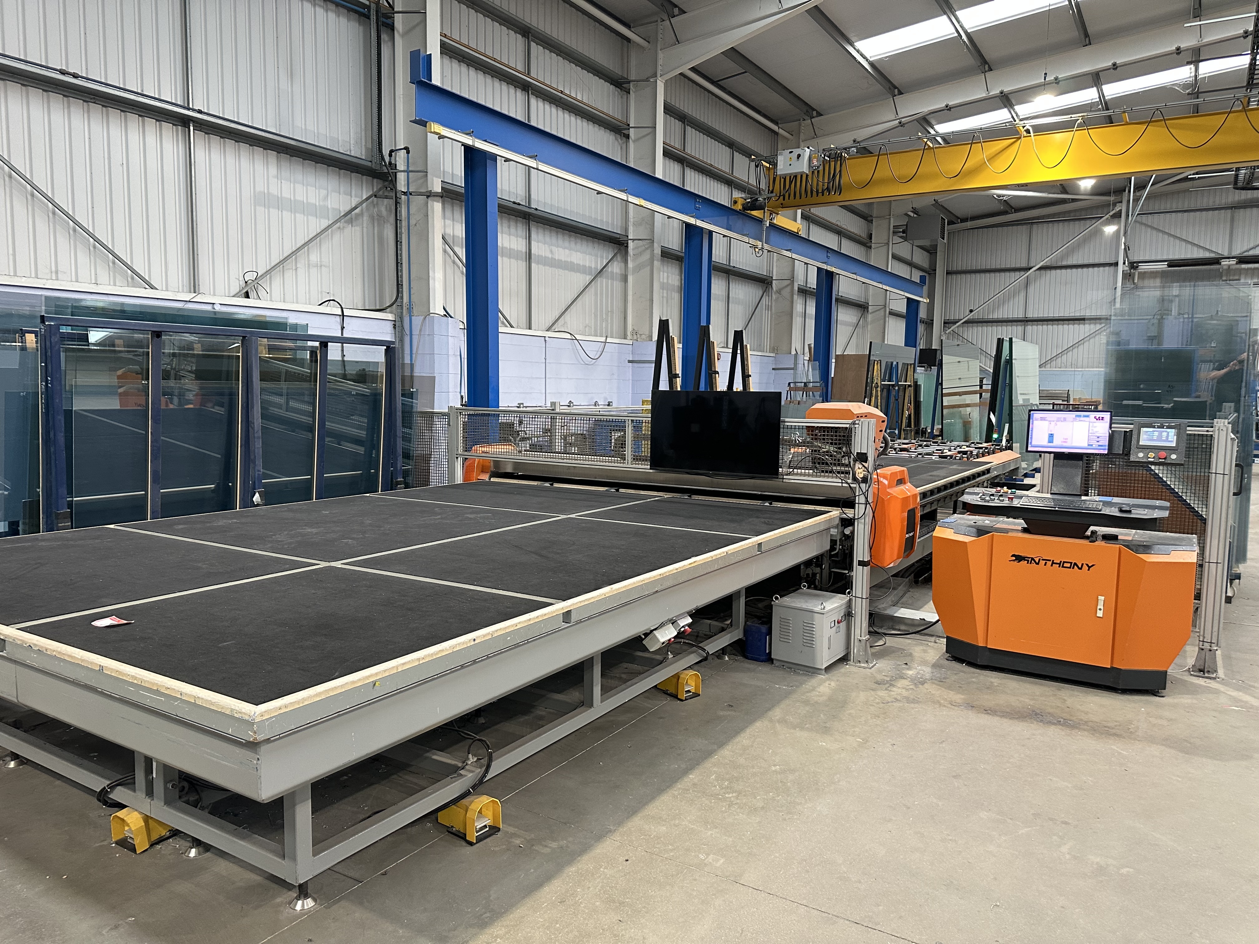 Yinrui (Anhui Yinrui Intelligent Technology Co Ltd) type YR-4228 automatic glass loading machine (2023)