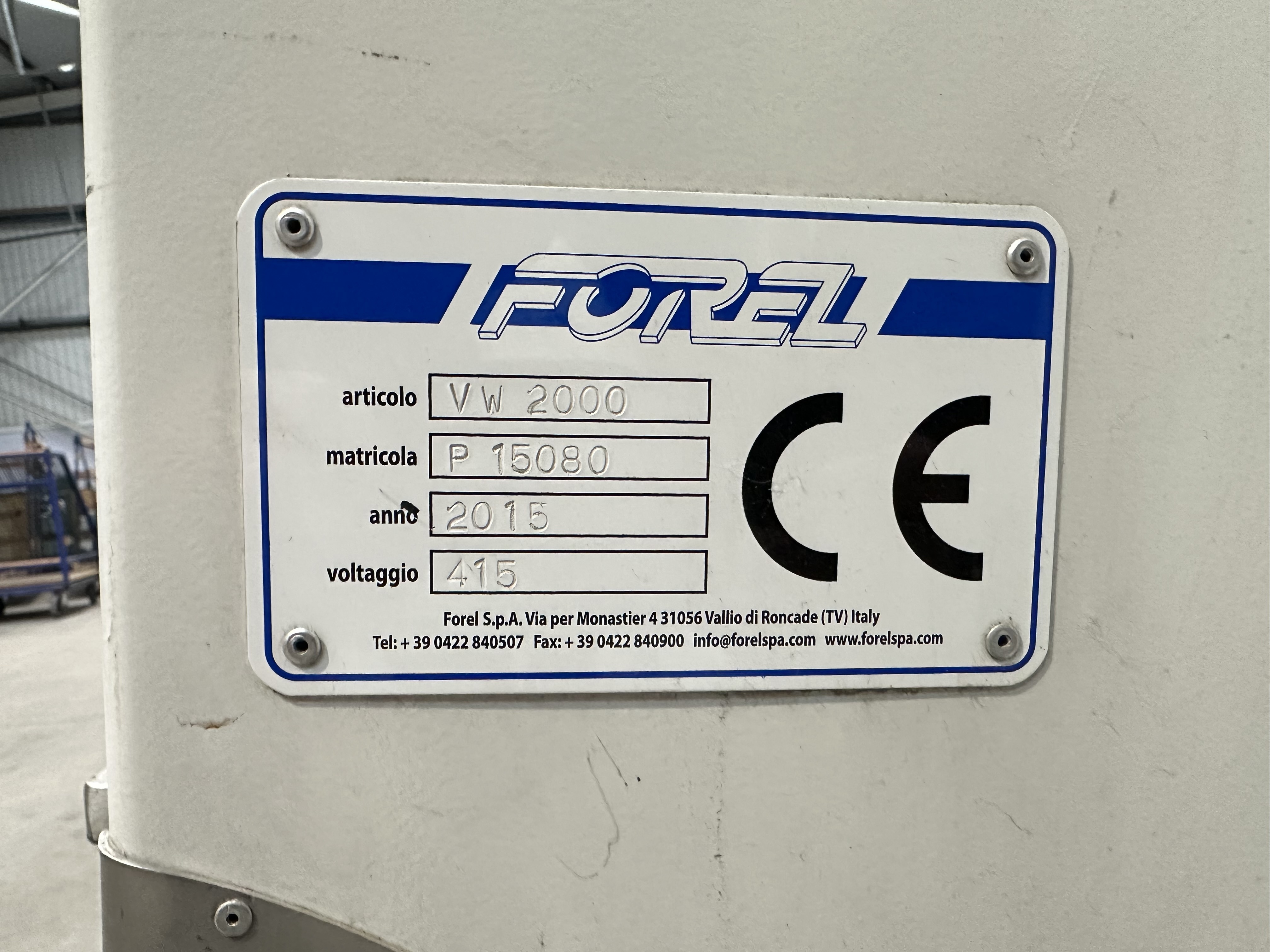 Forel IG Line comprising: Forel VW 2000 6 brush glass washer (2015)
