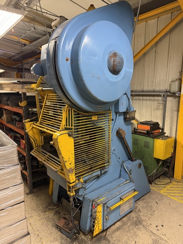 Cincinnati Milacron G-55 Power Press, Servo Feed/Decoiler/Straightener