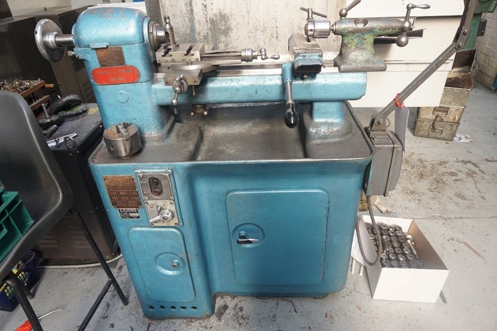 Smart & Brown Bench Lathe with Collet & 3-Jaw Chuck