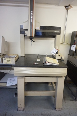 Mitutoyo Coordinate Measuring Machine