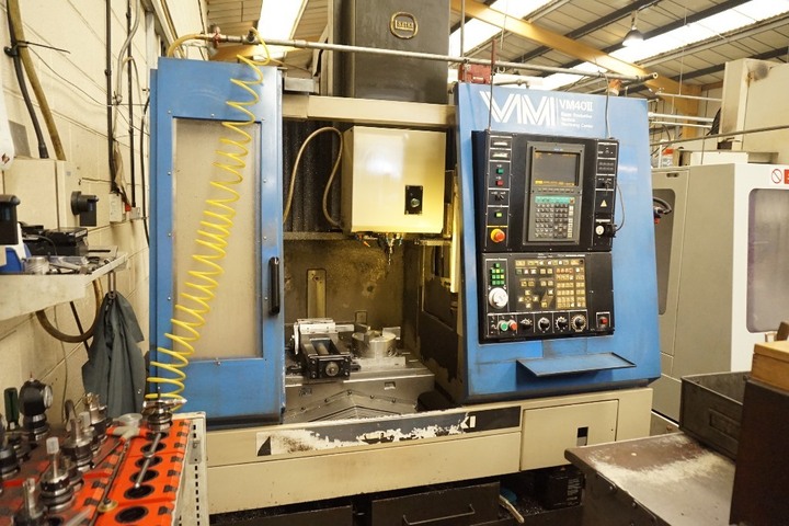 Hitachi Seiki VM40 II Vertical Machining Centre