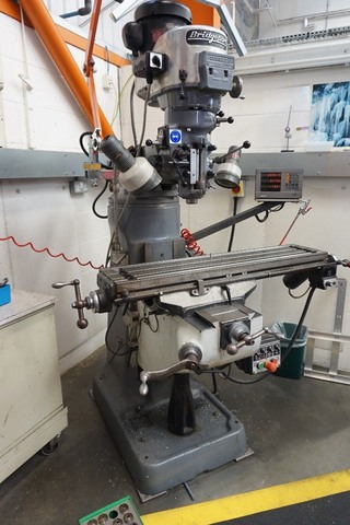 Bridgeport BR2J2 Turret Style Milling Machine