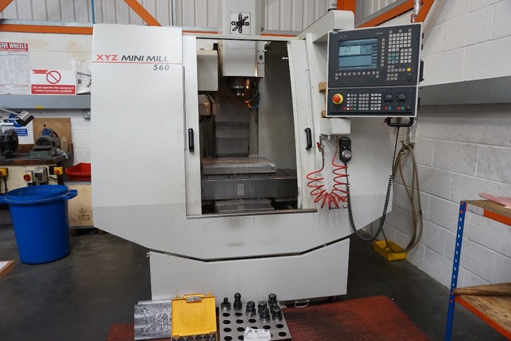 XYZ Mini Mill 560 CNC Vertical Machining Centre with Siemens 810D CNC System