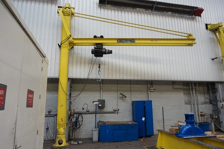 Jib Crane with Electric Hoist