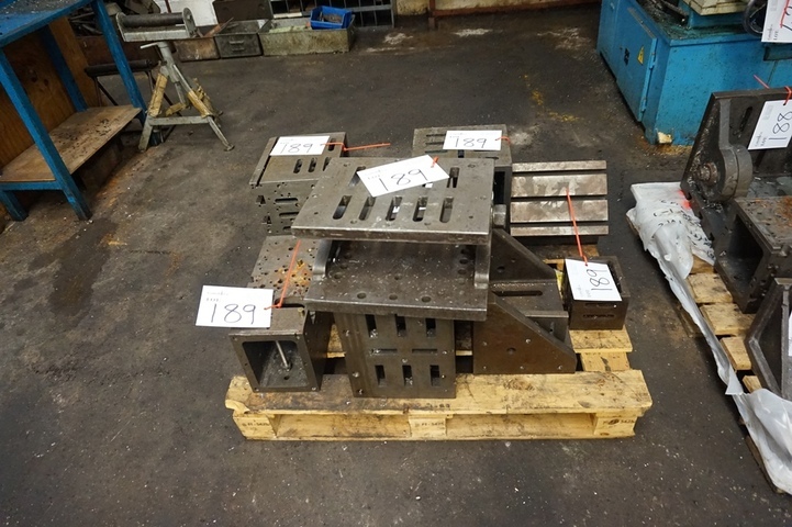 Large Qty Angle Plates, Cubes & V Blocks