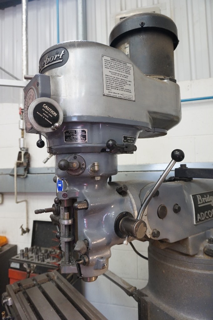 Bridgeport BR2J2 Turret Style Milling Machine