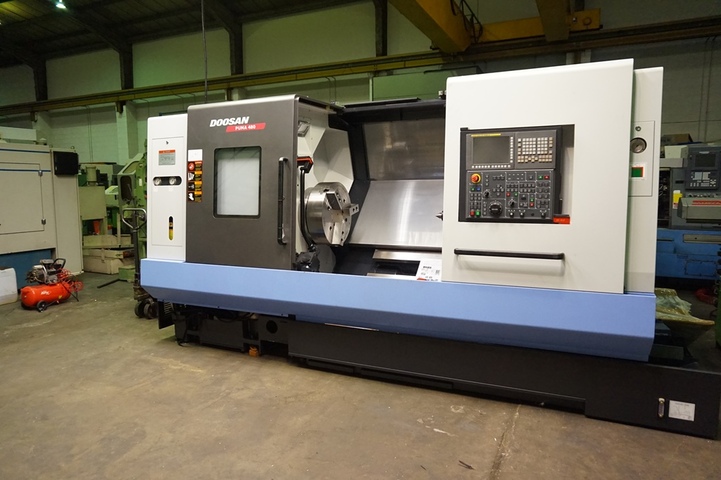 Doosan Puma 480 2-Axis Heavy Duty CNC Turning Centre with Fanuc 32i Control