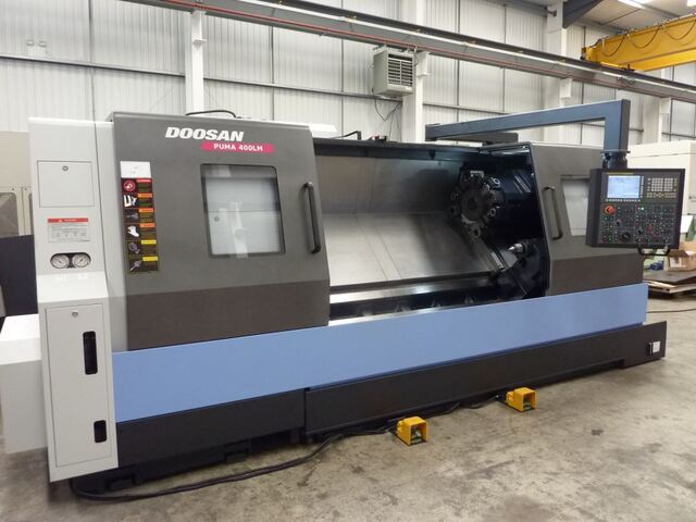 Doosan Puma 400LMB Heavy Duty CNC Turning Centre with Fanuc 32i Control