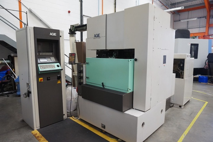 Agie Agiecut 250SF Submerged Wire Erosion Machine with Agie CF 50 Control