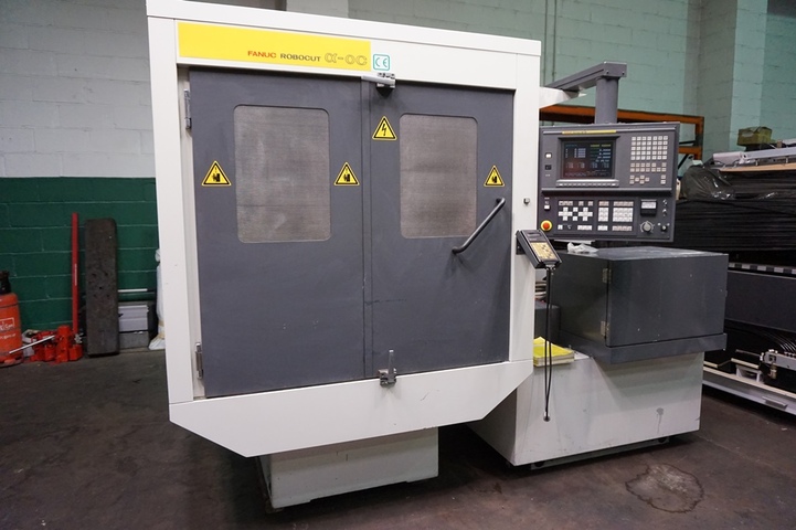 Fanuc Robocut Alpha OC Wire EDM with Fanuc 16-WA Control