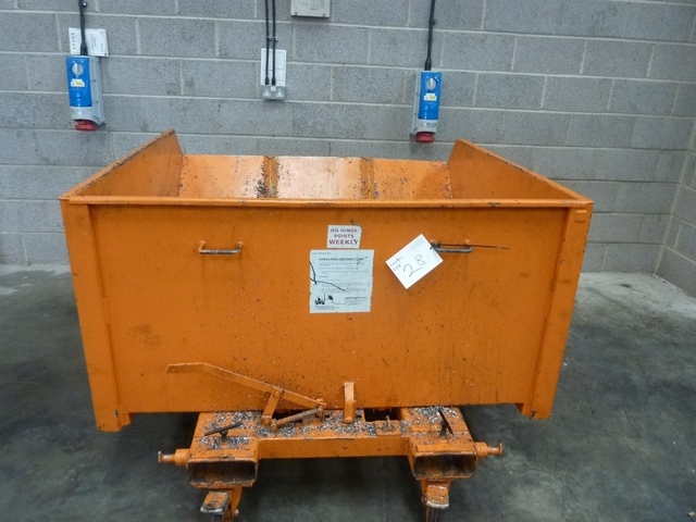1500kg Swarf Tipping Skip