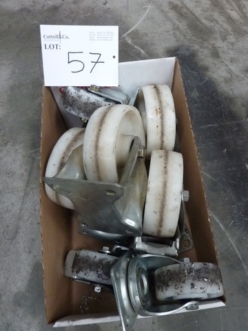 Box of (4) 100mm and (4) 150mm Castor Wheels