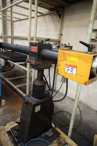 Feed Master Model HD CNC Barfeed