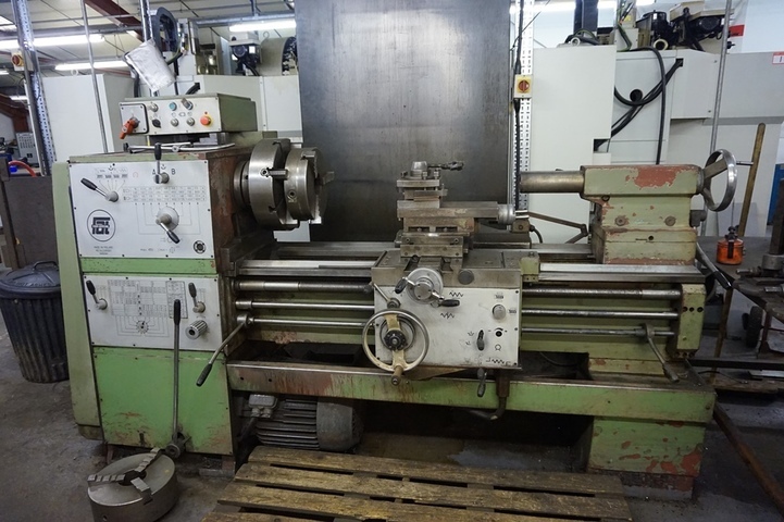 Fat (Ponar-Wroclaw) Tur-63 Straight Bed Centre Lathe