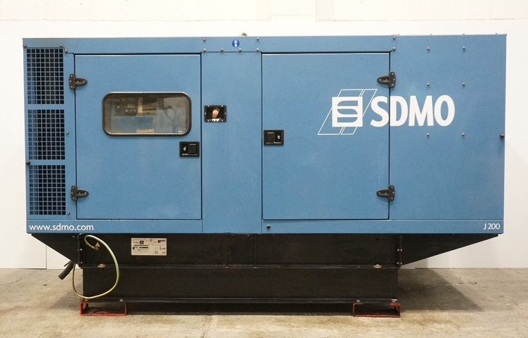 SDMO Type J200K Diesel Generator
