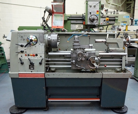 Colchester Triumph 2000 Gap Bed Centre Lathe