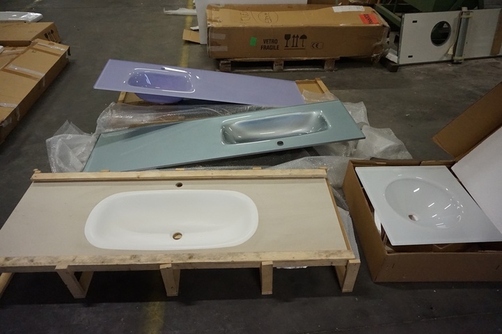 Qty Wash Basins