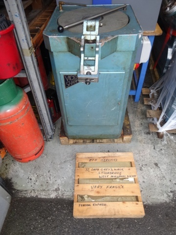 Viceroy Model 16" Sharpe Edge