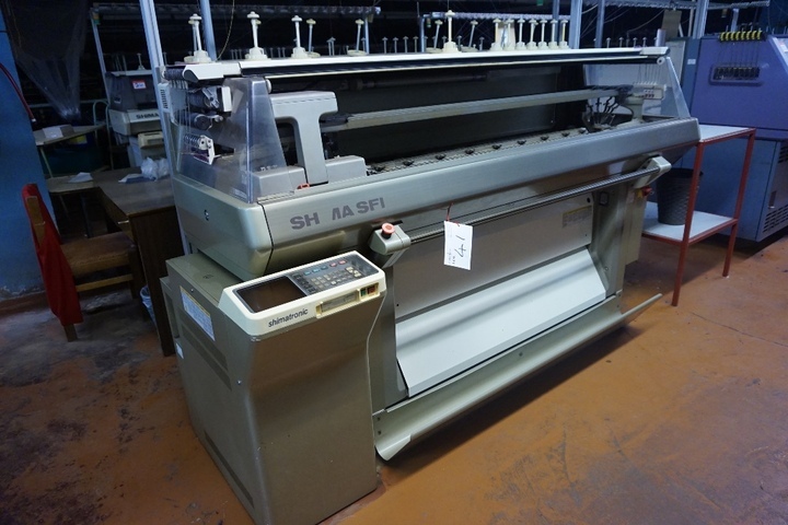 Shima Seiki Type SES 122RT Flat Bed Knitting Machine