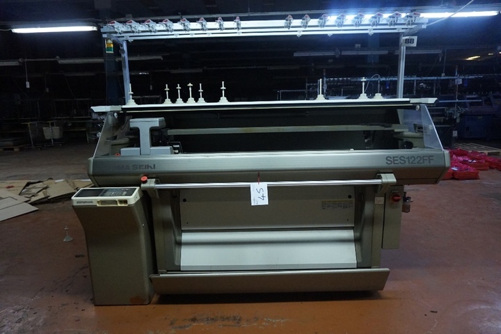 Shima Seiki Type SES 122FF Flat Bed Knitting Machine