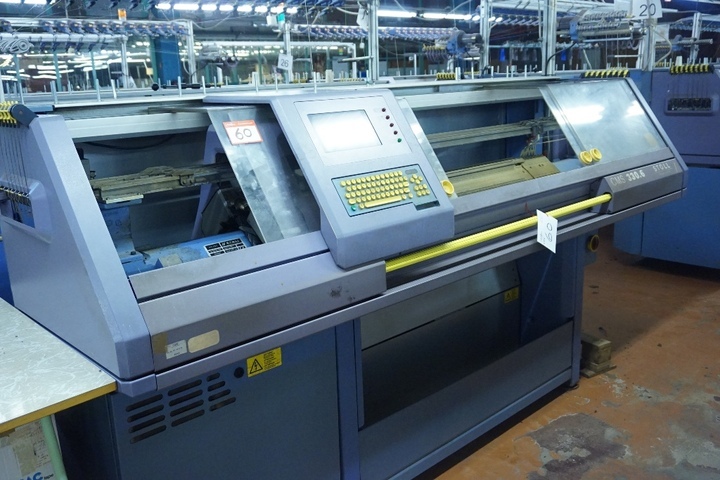 Stoll CMS 330-6 Type 509007095 Flat Bed Knitting Machine
