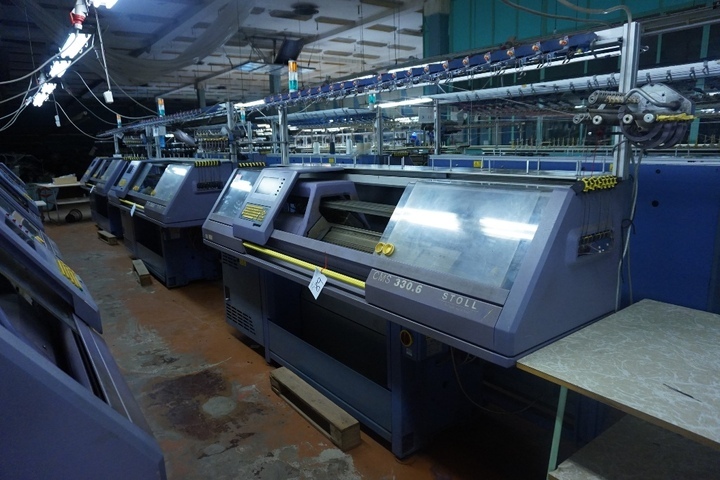 Stoll CMS 330-6 Type 509006095 Flat Bed Knitting Machine
