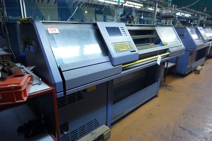 Stoll CMS 330-6 Type 509006095 Flat Bed Knitting Machine