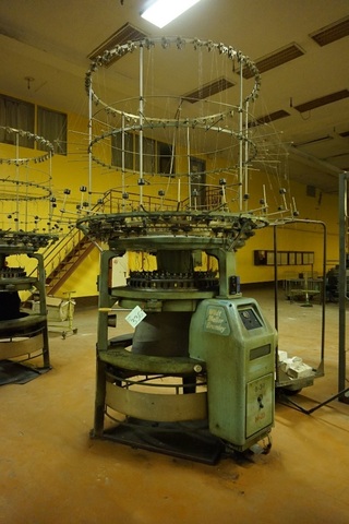 Wildt Mellor Bromley Type 9LM6 30’’ Circular Knitting Machine