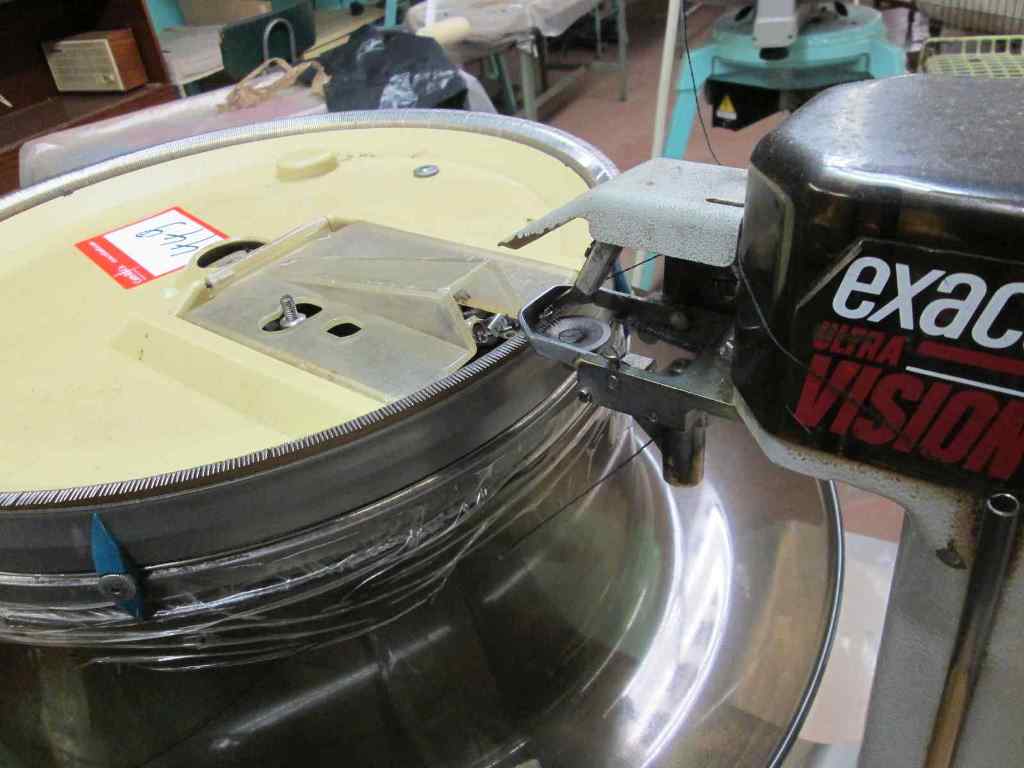 Exacta Ultra Vision 16 point Linking Machine