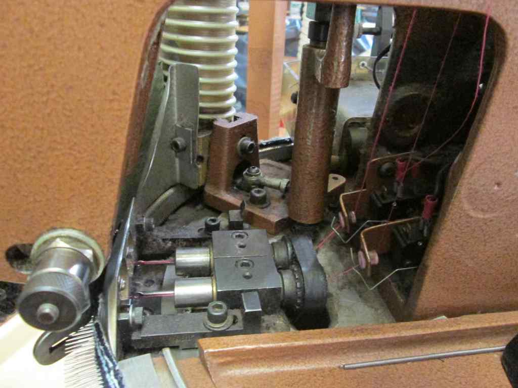 Mathbirk Twin Needle Oversewer