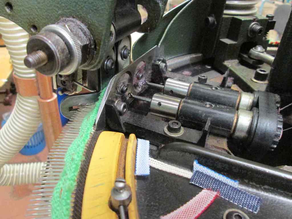 Mathbirk Twin Needle Oversewer