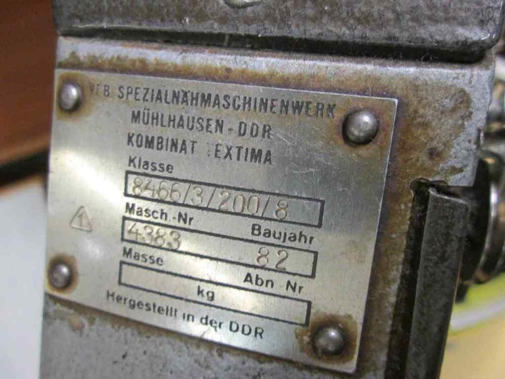 Textima VFB Spezialnahmaschinewerk 'Class 8466/3/200/8'Linking Machine