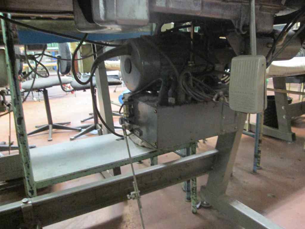 Juki 'DDL-555-4' Single Needle Lockstitch