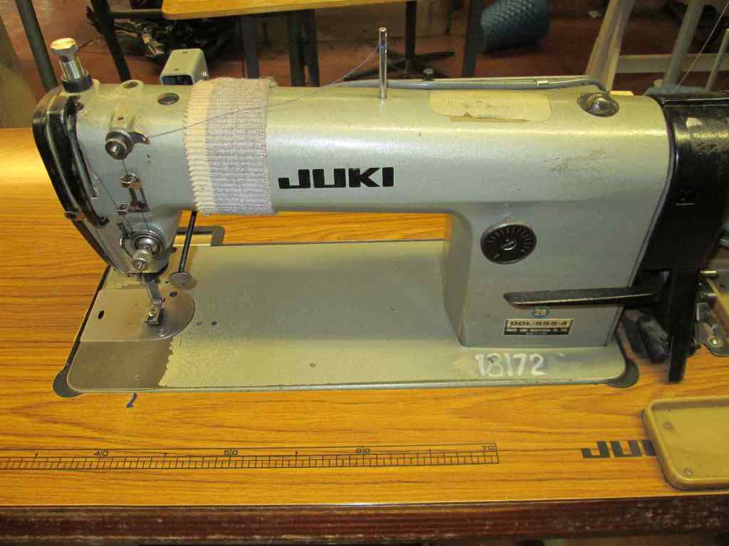 Juki 'DDL-555-4' Single Needle Lockstitch