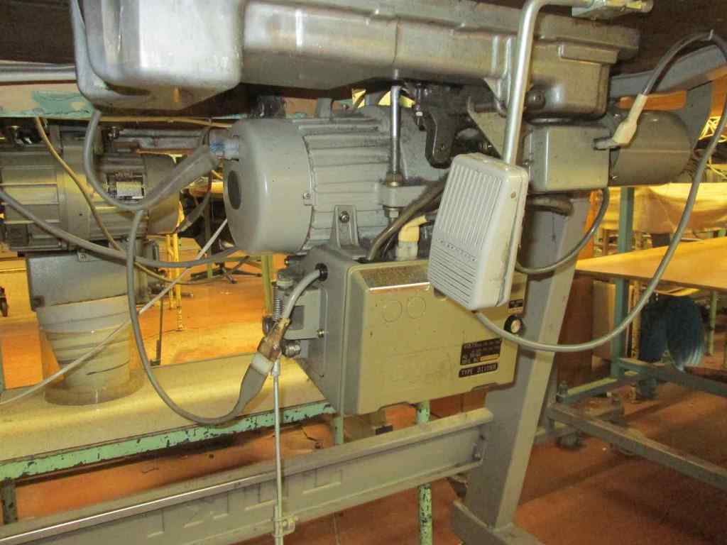 Juki 'DDL-555-5' Single Needle Lockstitch