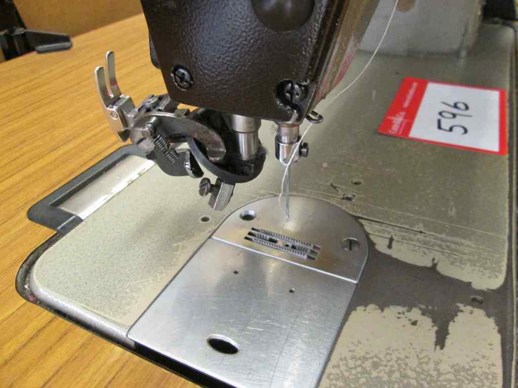 Juki 'DDL-555-5' Single Needle Lockstitch