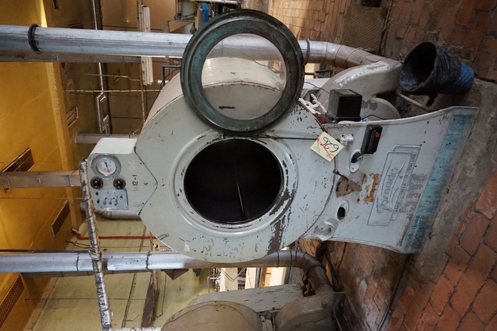 Brown & Green Model Tornado Steam Heated Industrial Dryer