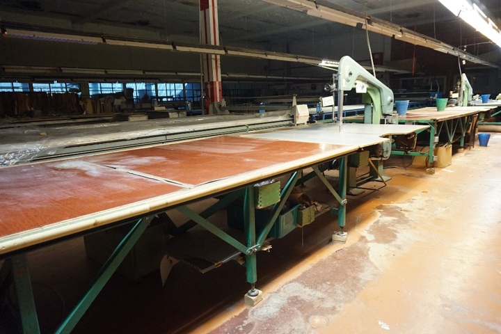 Bandsaw Fabric/Garment Cutter