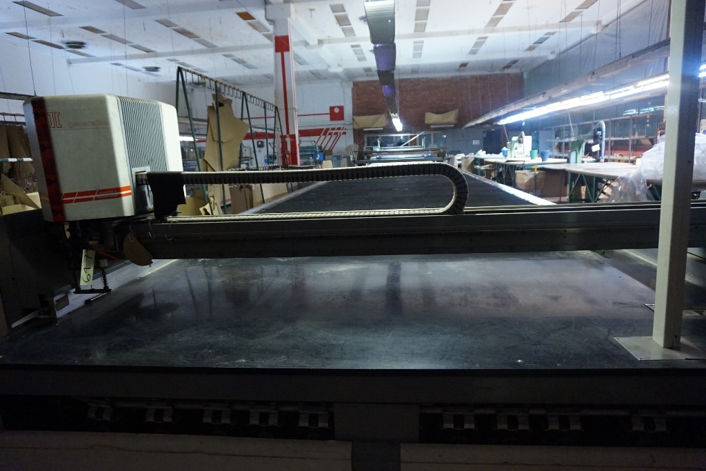 Bullmerwerk Type Investcut 3 CNC Cutting Table