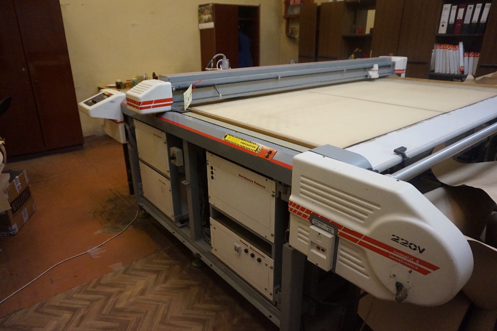 Investronica Type PP4 Cutting Machine