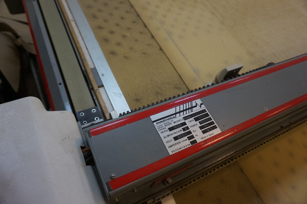 Investronica Type PP4 Cutting Machine