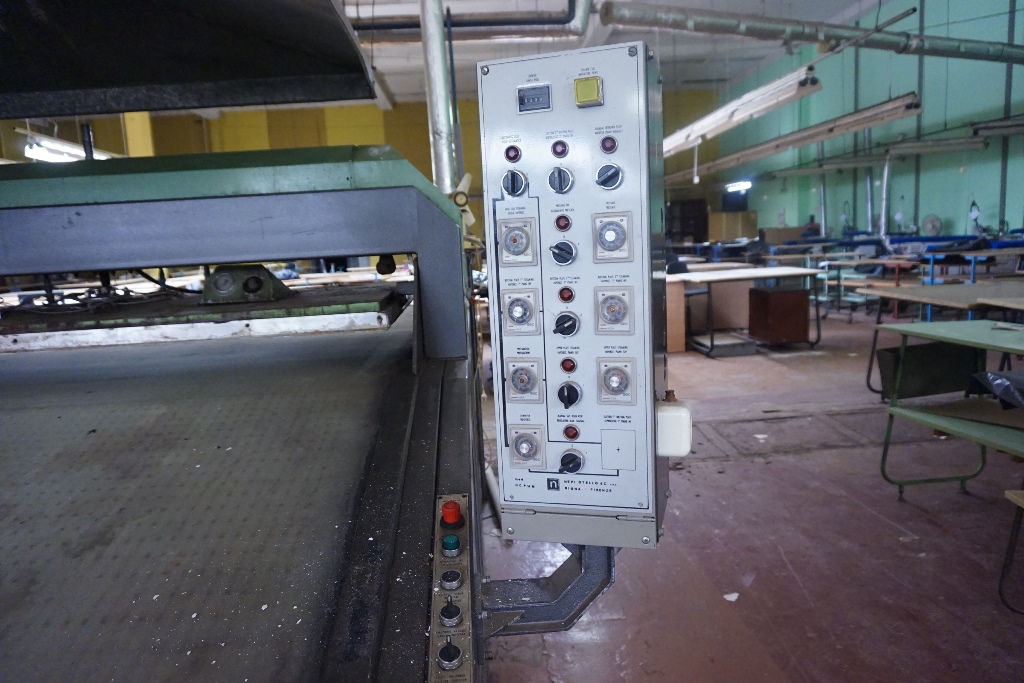 Nepi Steam Heated Conveyorised Press with 180cm x 180cm Press Head