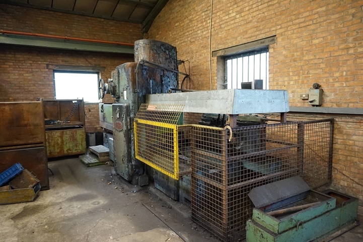 Lumsden Model 71ML Ring Surface Grinder