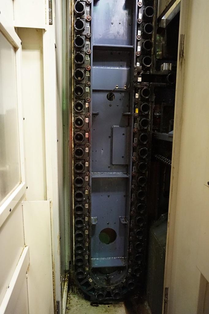 OKK HM4 Twin Pallet Horizontal Machining Centre with Fanuc 21i-M Control