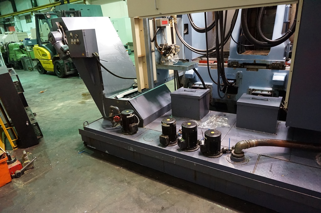 OKK HM4 Twin Pallet Horizontal Machining Centre with Fanuc 21i-M Control