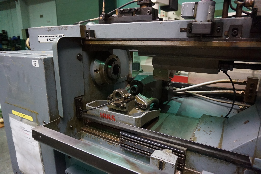 Koefpfer Type 153A Universal Gear Hobbing and Worm Milling Machine